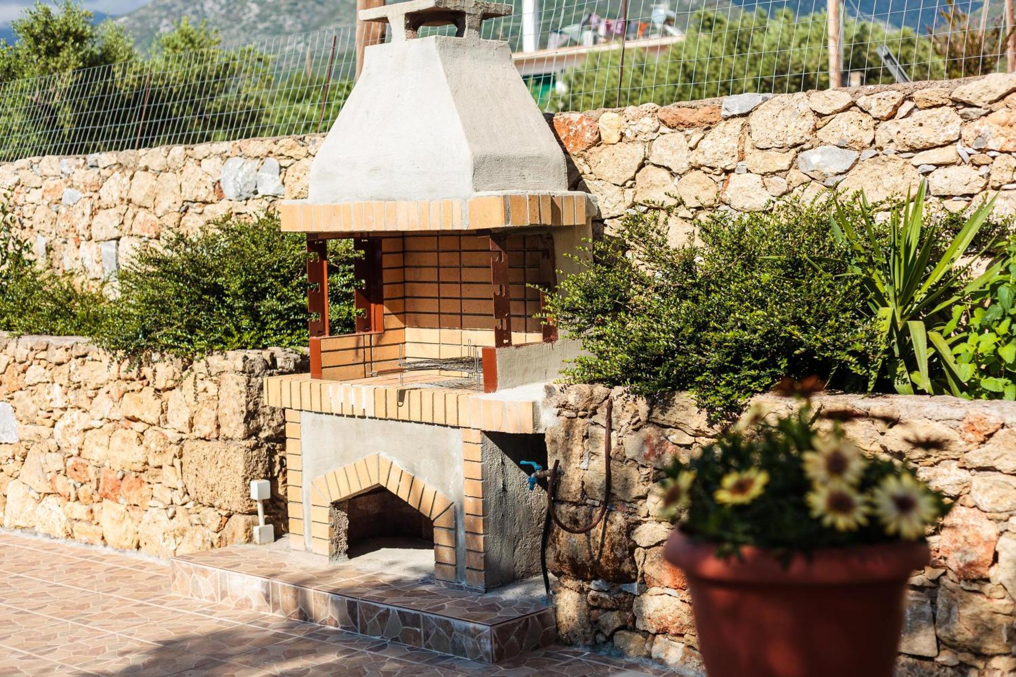 Villa Armonia, Sunset View And Relaxing Beach Vibe Proástion المظهر الخارجي الصورة